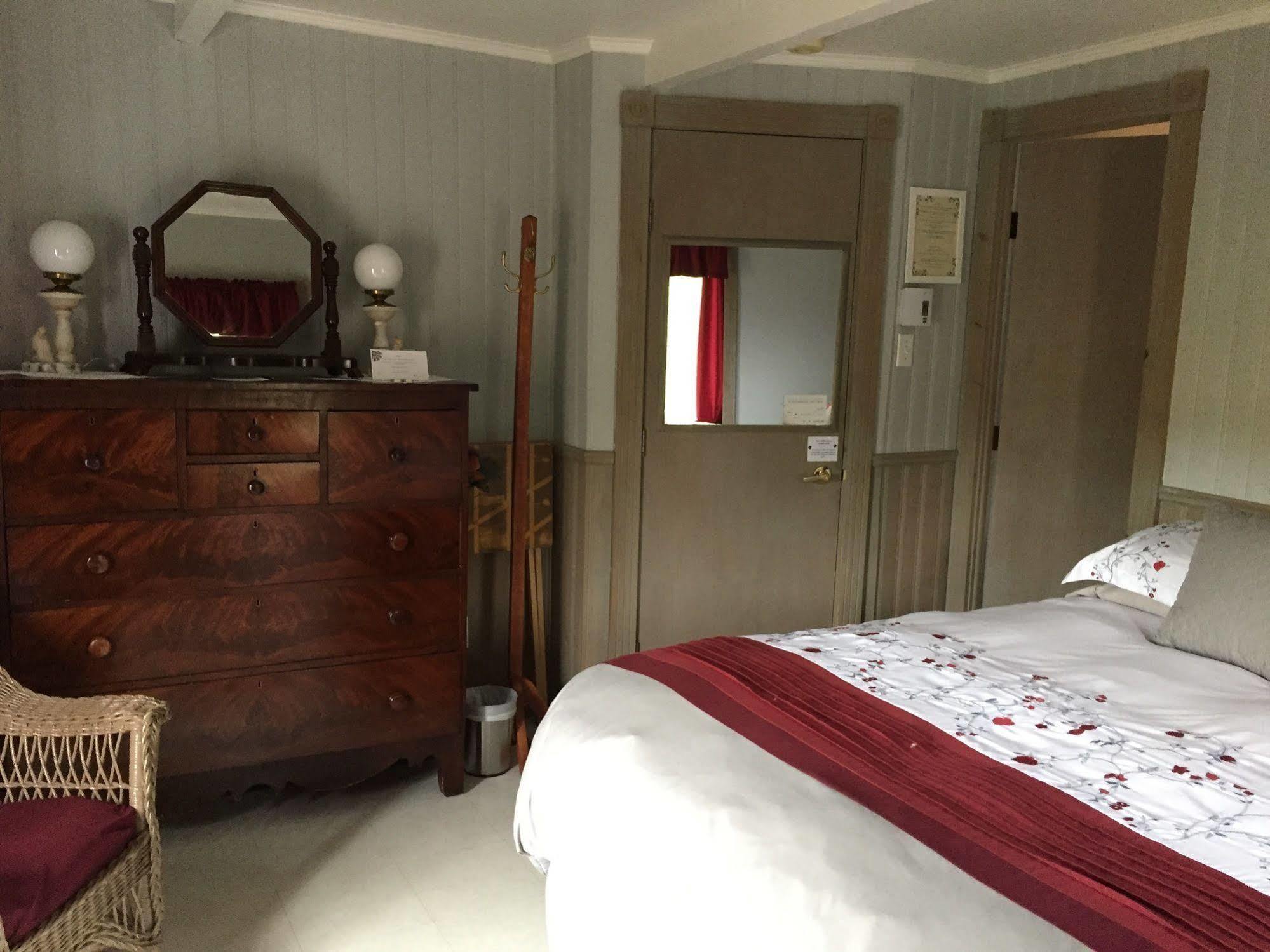 Auberge Petite Plaisance La Malbaie Eksteriør bilde