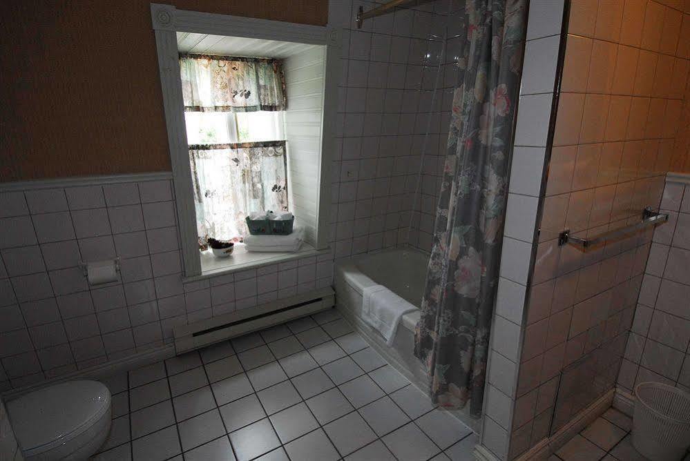 Auberge Petite Plaisance La Malbaie Eksteriør bilde